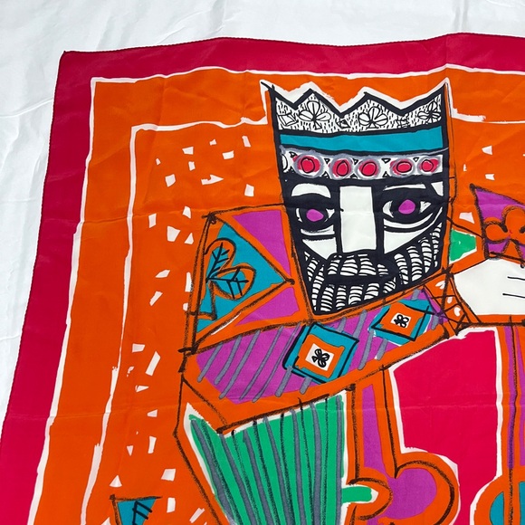 Vintage Silk Scarf King of Clubs Design – Hand-Rolled Mid-Century Pop Art - Picture 6 of 12